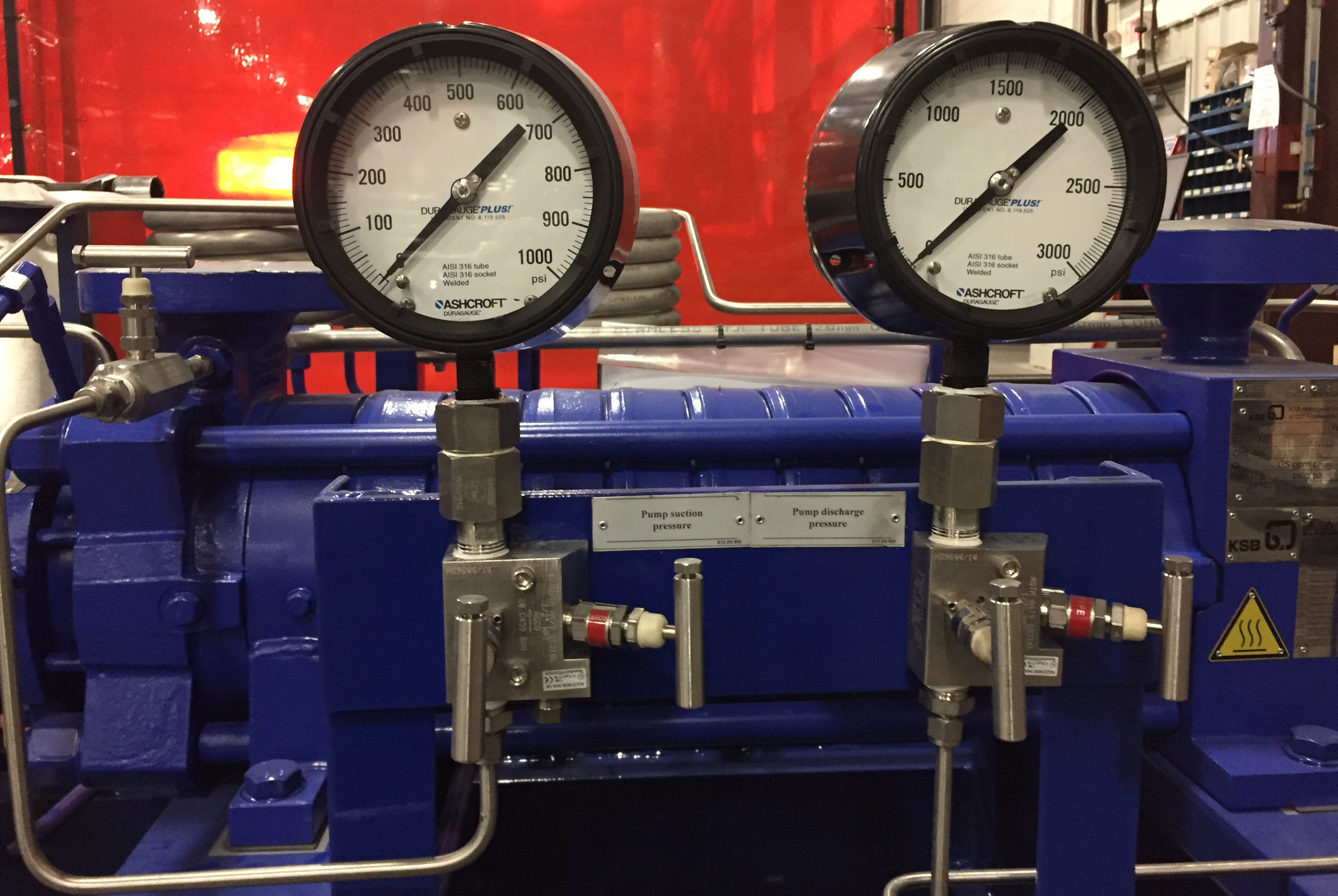 Pump with deals pressure gauge